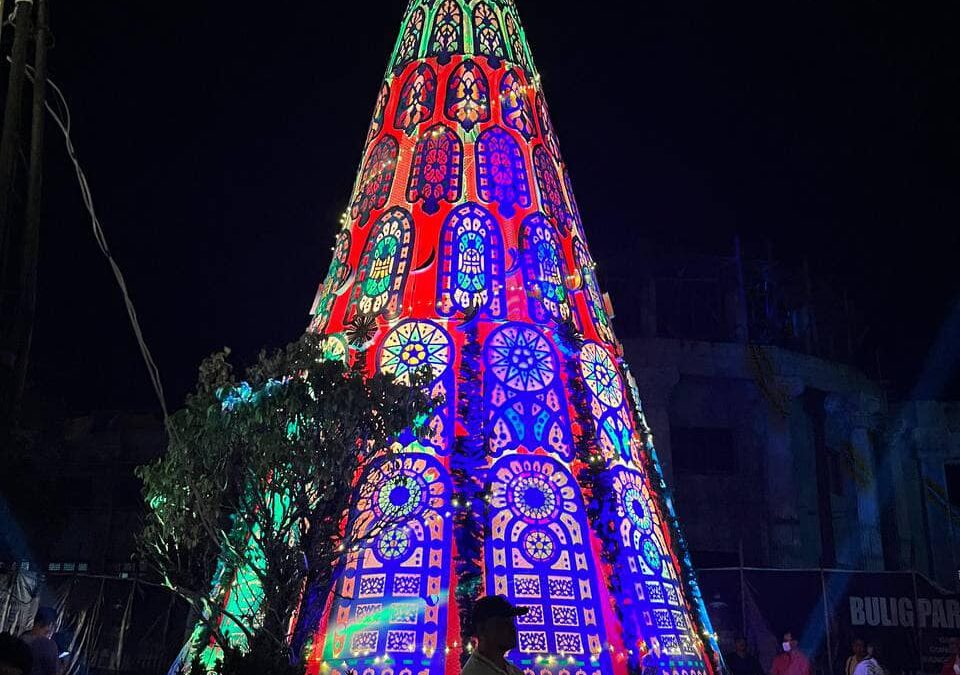 The Christmas festivities at the Capitol has begun with the switching on of the Christmas Tree at the Capitol grounds as the highlight of ceremony.